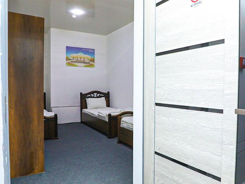 Albergue House De Moon Taskent Habitación foto